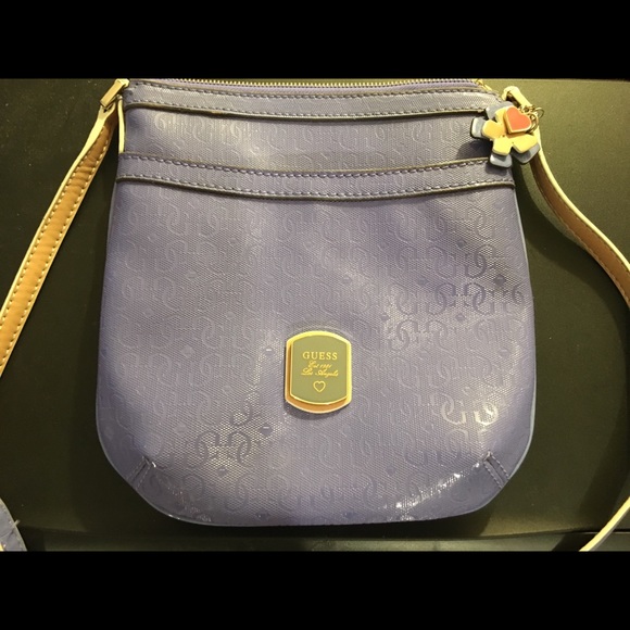 Handbags - New Guess amazing purse